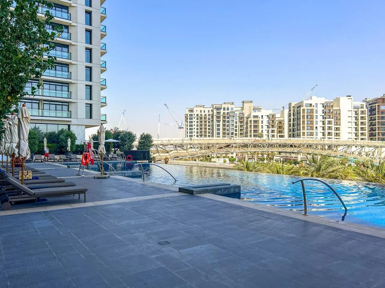 Apartment New Beach And Creek View 2Br In Palace Residences Dubai